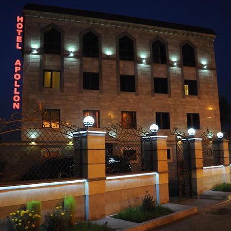 Hotel Apollon Yerevan Bagian luar foto