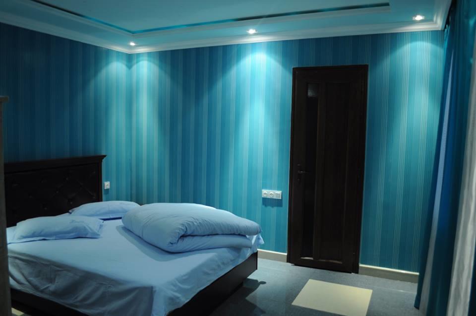 Hotel Apollon Yerevan Bagian luar foto